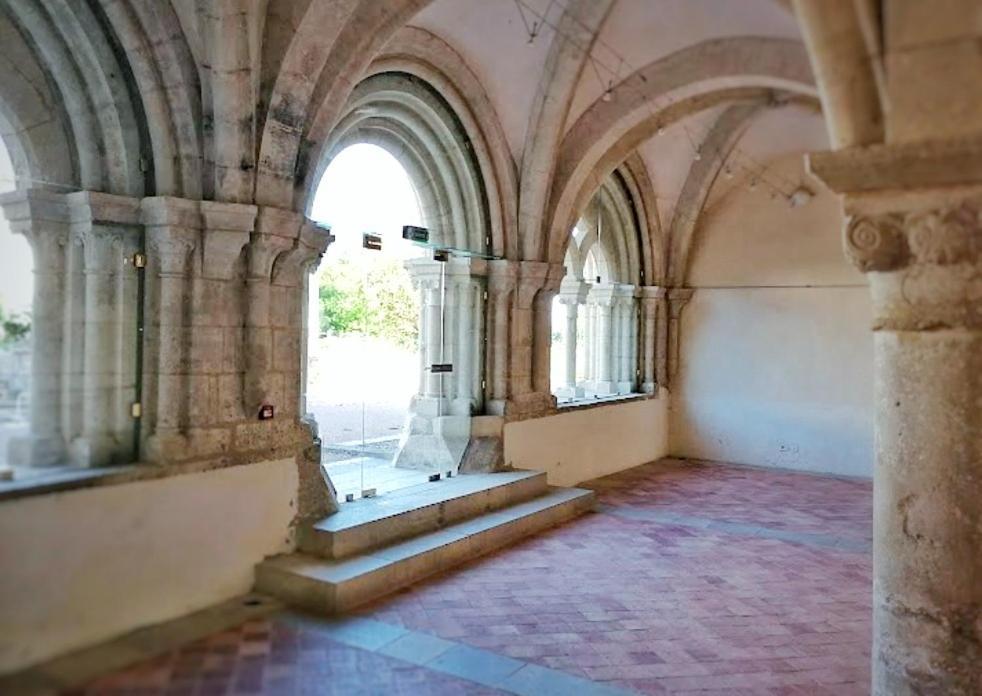 Abbaye Saint Gilbert Bed & Breakfast Ngoại thất bức ảnh