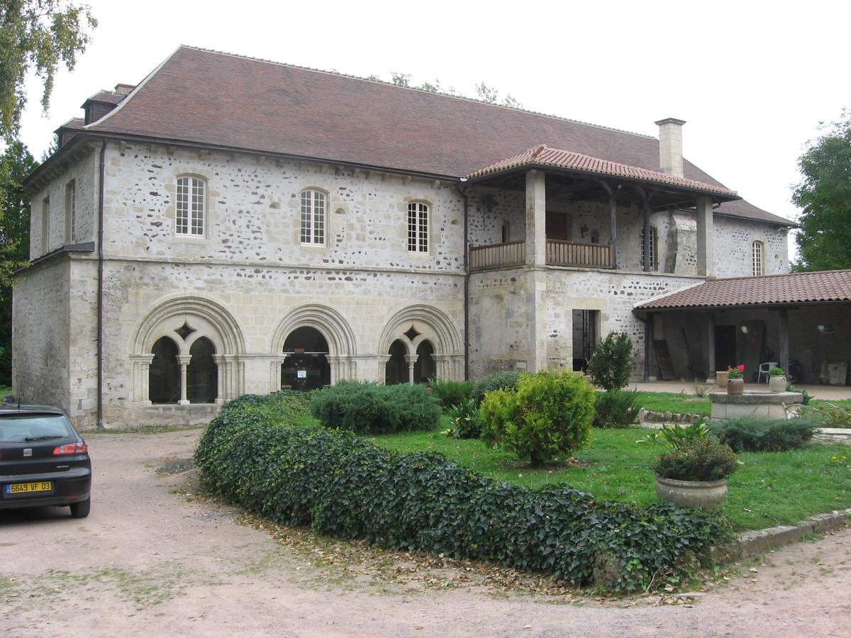 Abbaye Saint Gilbert Bed & Breakfast Ngoại thất bức ảnh